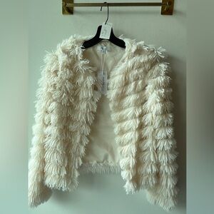 244. Edit by Nine Cream Faux Fur Cropped Jacket Size S P2P 19